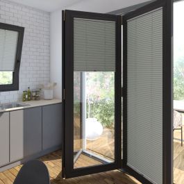 Vassal Frost Pleated Perfect Fit