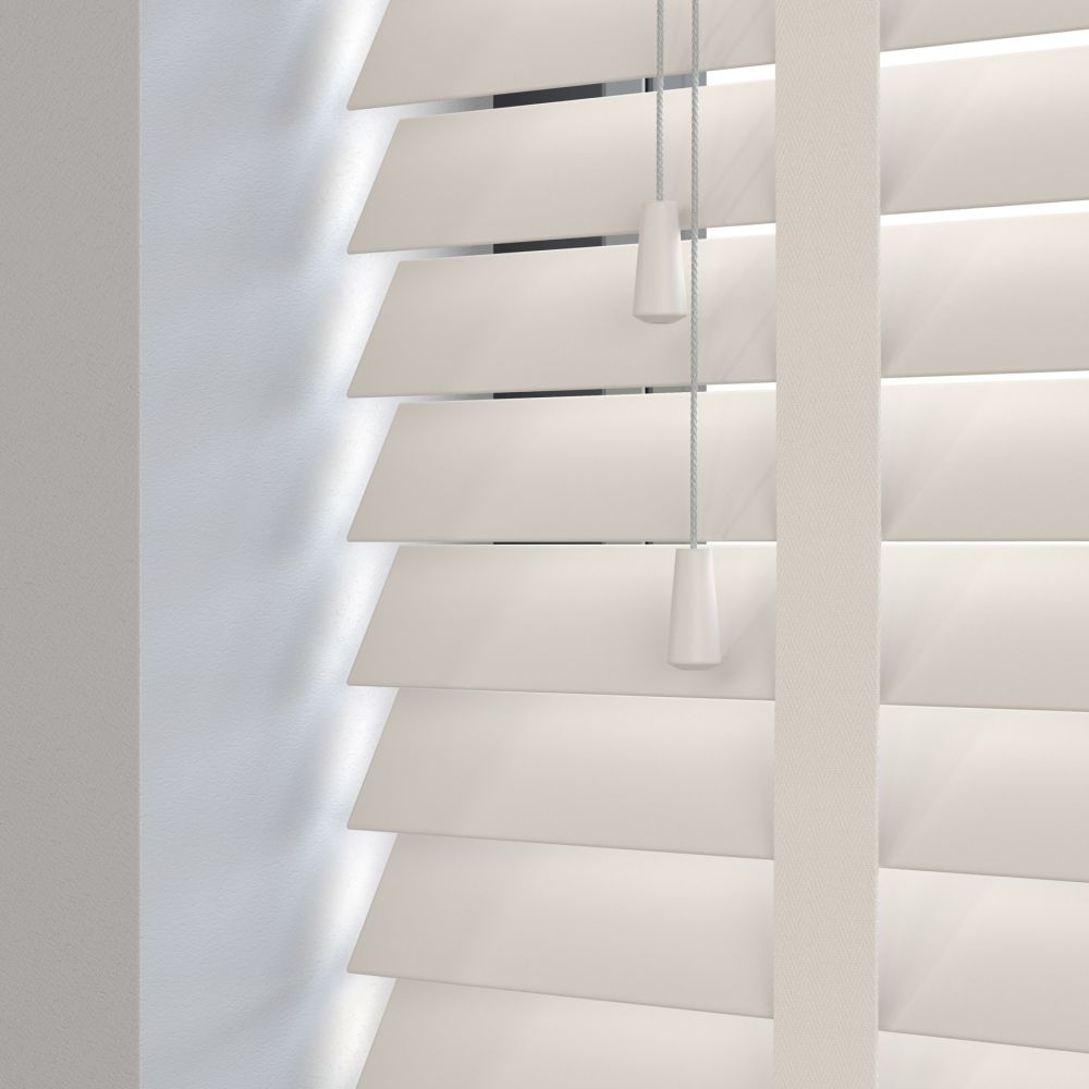 Real Wood Whisper with Buttermilk Tapes - IRE