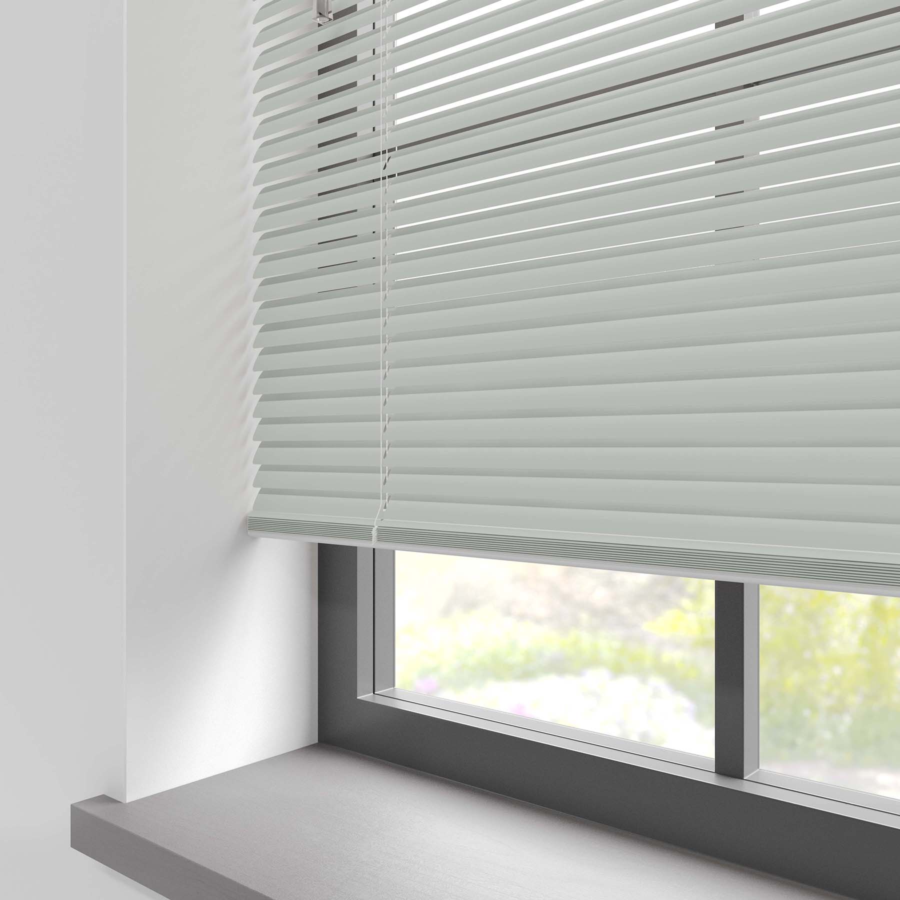 Matt Chalk Dust Aluminium Venetian Grey/Silver